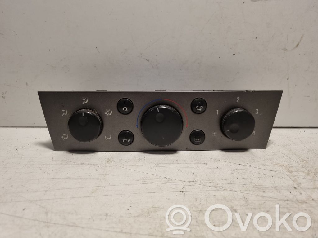 Opel Vectra C Panel klimatyzacji 