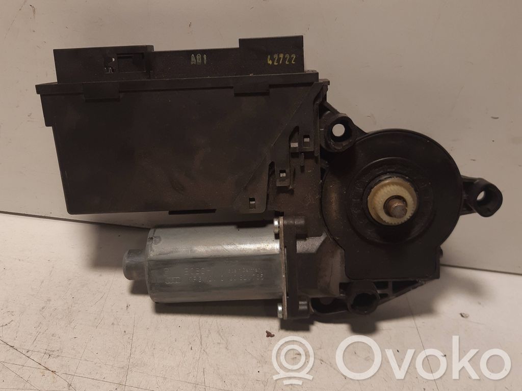 Audi A6 S6 C6 4F Silnik regulatora szyby drzwi przednich 