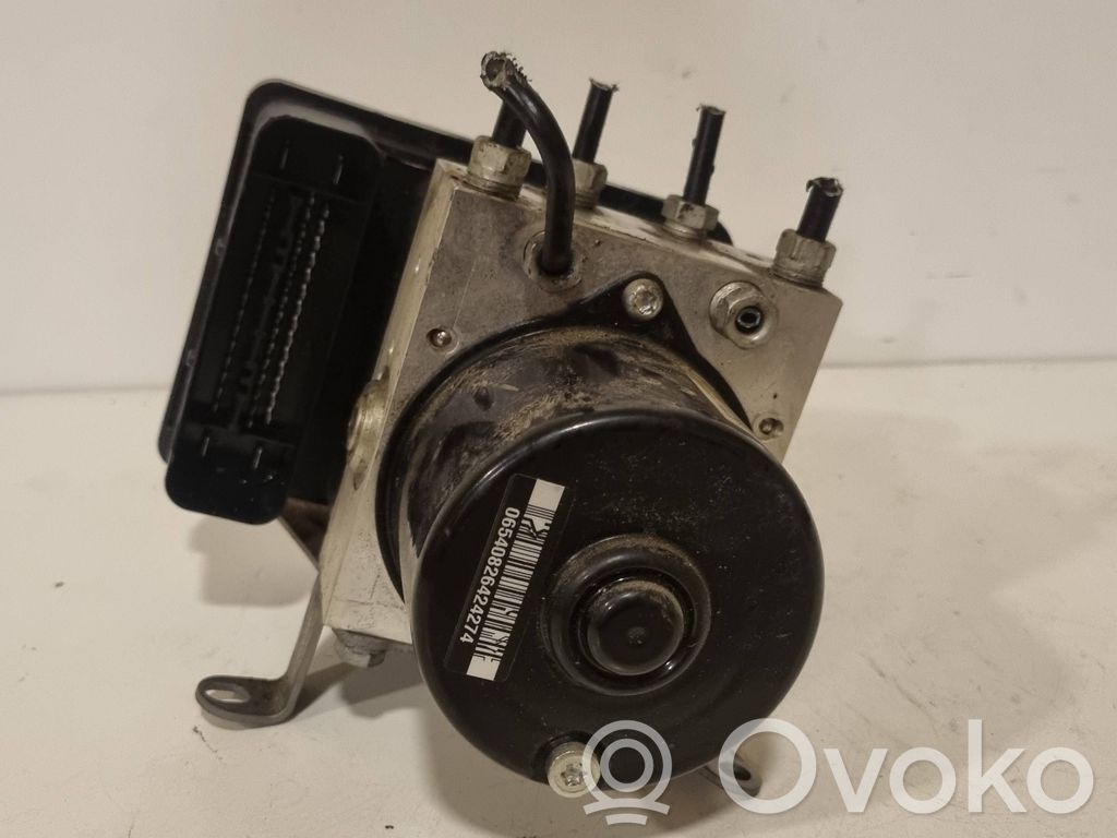 BMW 1 E81 E87 ABS Pump 