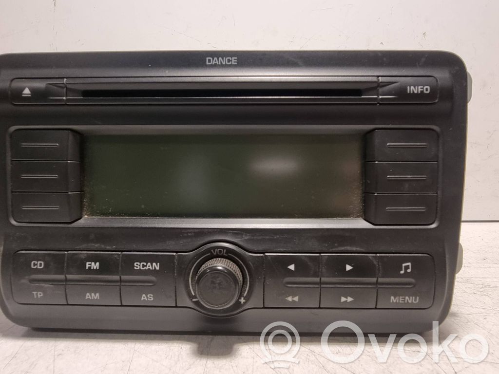 Skoda Roomster (5J) Panel / Radioodtwarzacz CD/DVD/GPS 