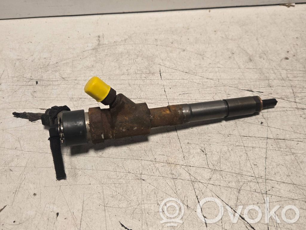Toyota Auris 150 Inyector de combustible 