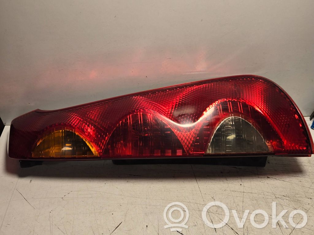 Rear/tail lights