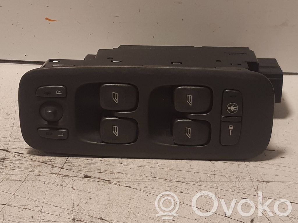 Electric window control switch   8682949,MD041400089