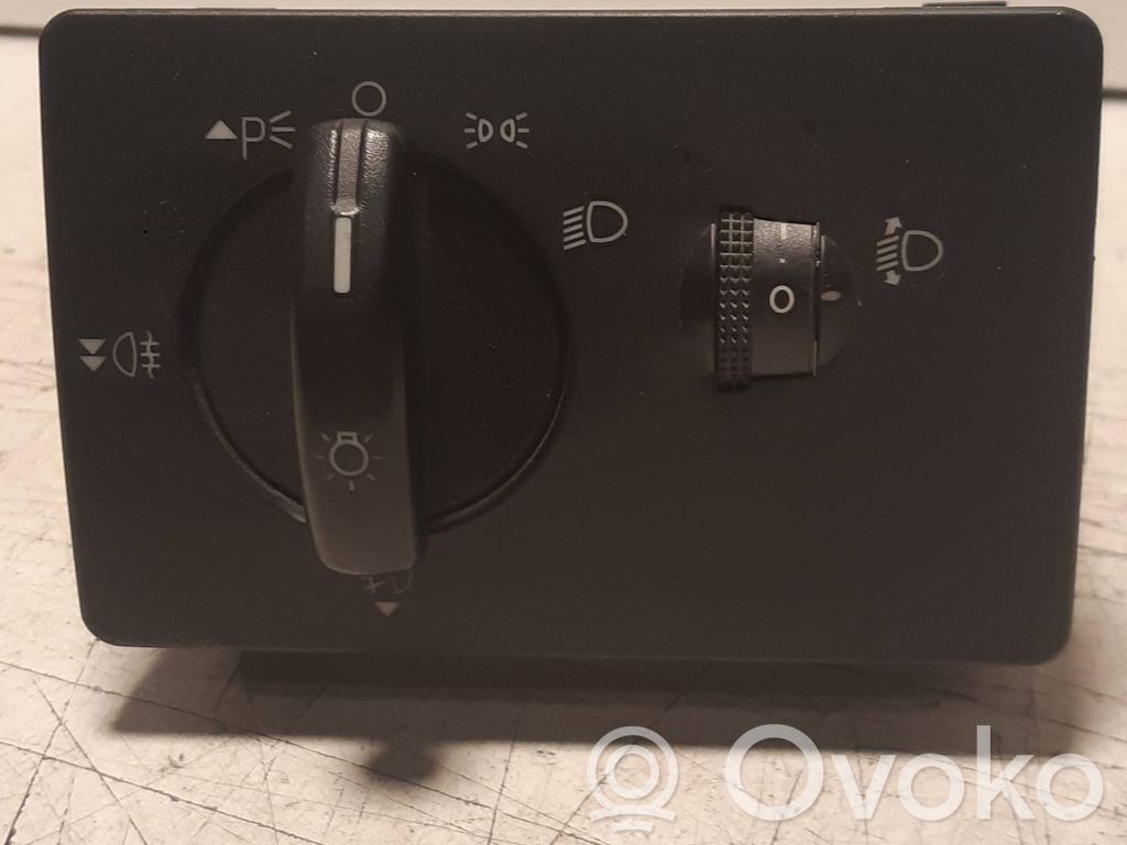 Interruptor de luz   7M5T13A024