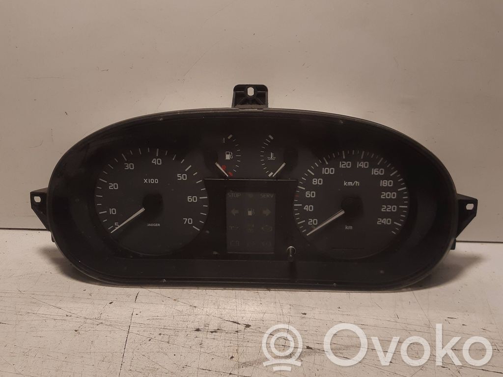 Renault Megane I Licznik / Prędkościomierz 