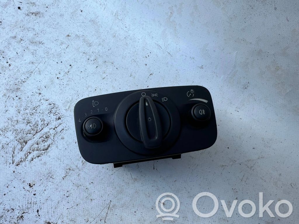Light switch   C1BT13A024CB,10099371