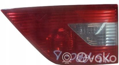 BMW X3 E83 Takaluukun takavalot 