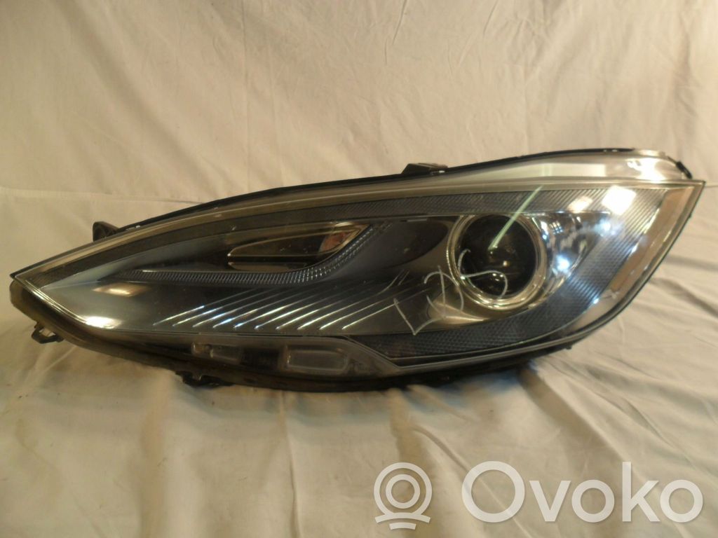 Headlight/headlamp   A01129484