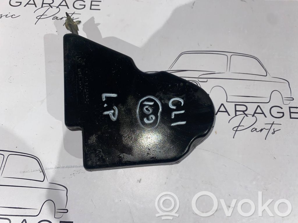 BMW 7 E38 Air intake duct part 