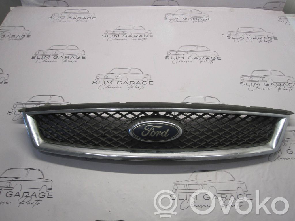 Ford Focus Front grill 