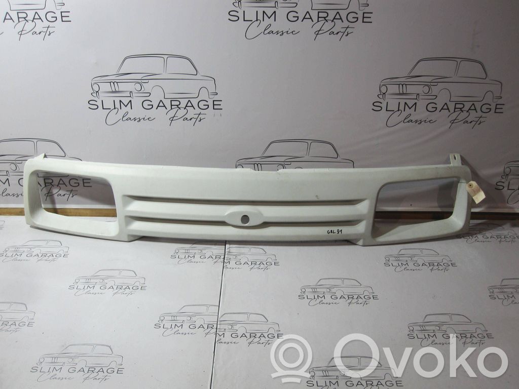 Ford Sierra Rejilla delantera 