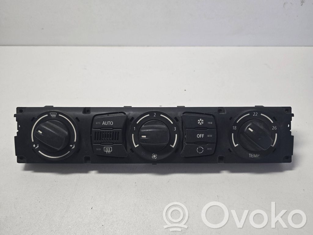 BMW 5 E60 E61 Climate control unit 