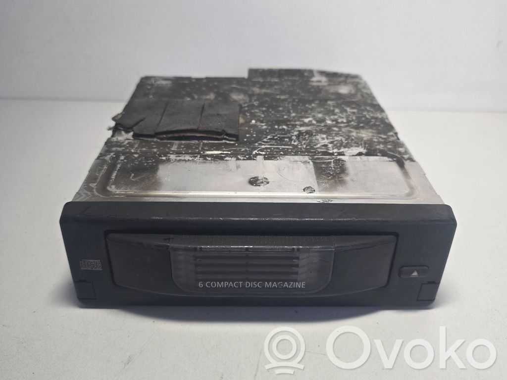 BMW 5 E60 E61 CD/DVD changer 