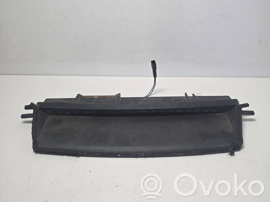 BMW 3 E46 Third/center stoplight 