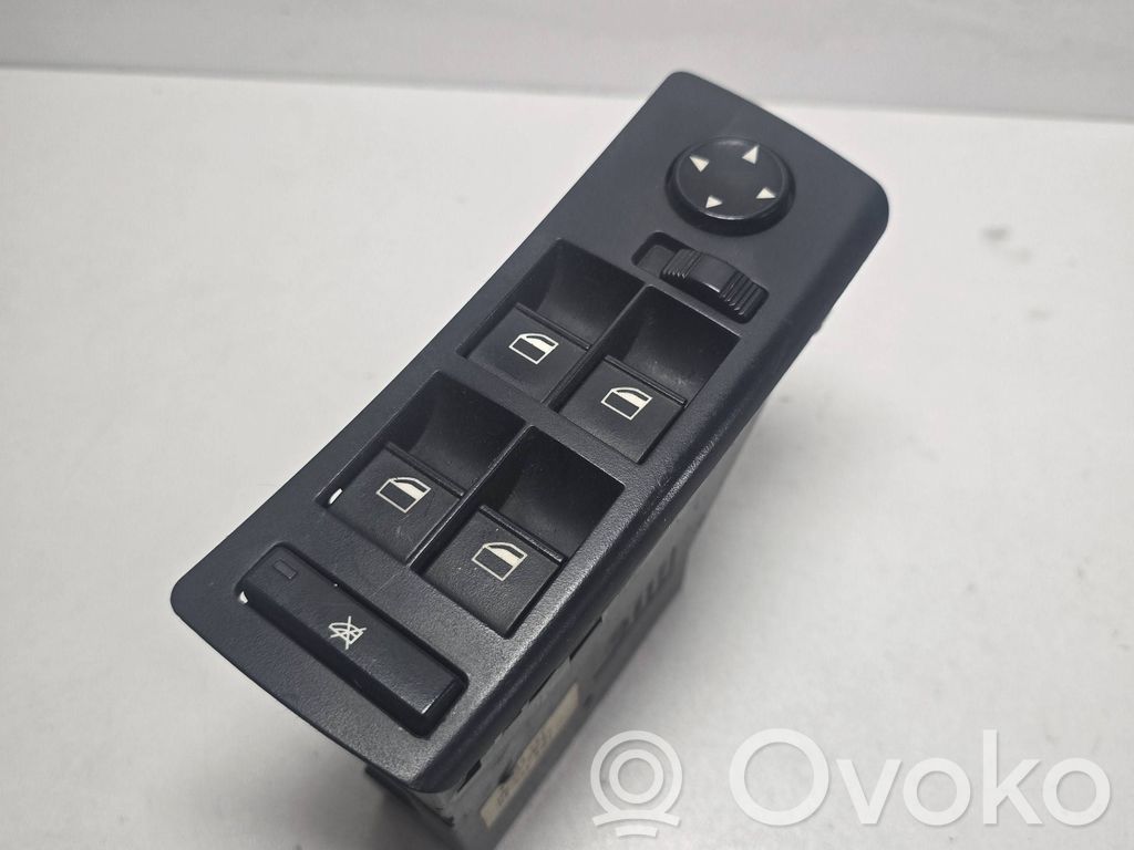 Electric window control switch   6944551
