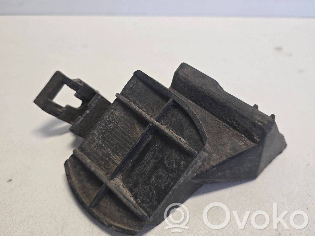 BMW 3 E46 Rear bumper mounting bracket 