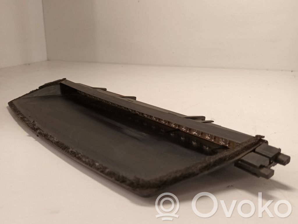 BMW 3 E46 Third/center stoplight 