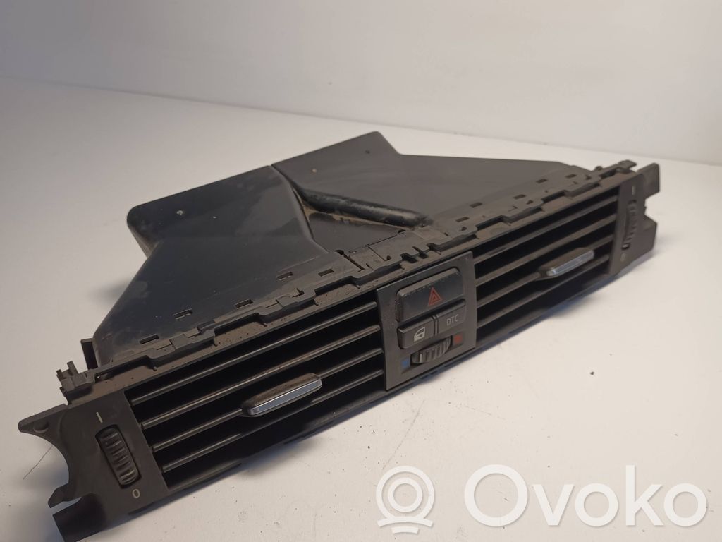 BMW 3 E90 E91 Centrālais gaisa ventilācijas režģis 