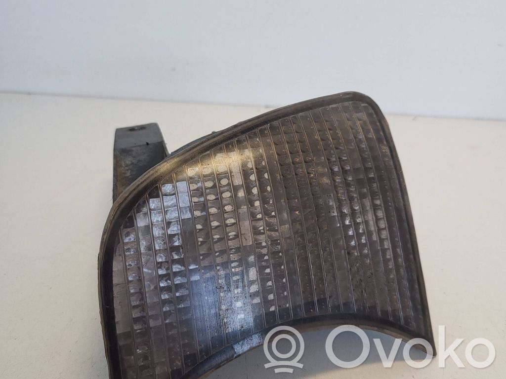 Etusuuntavilkku   084441501