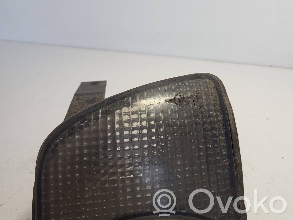 BMW 5 E34 Front indicator light 
