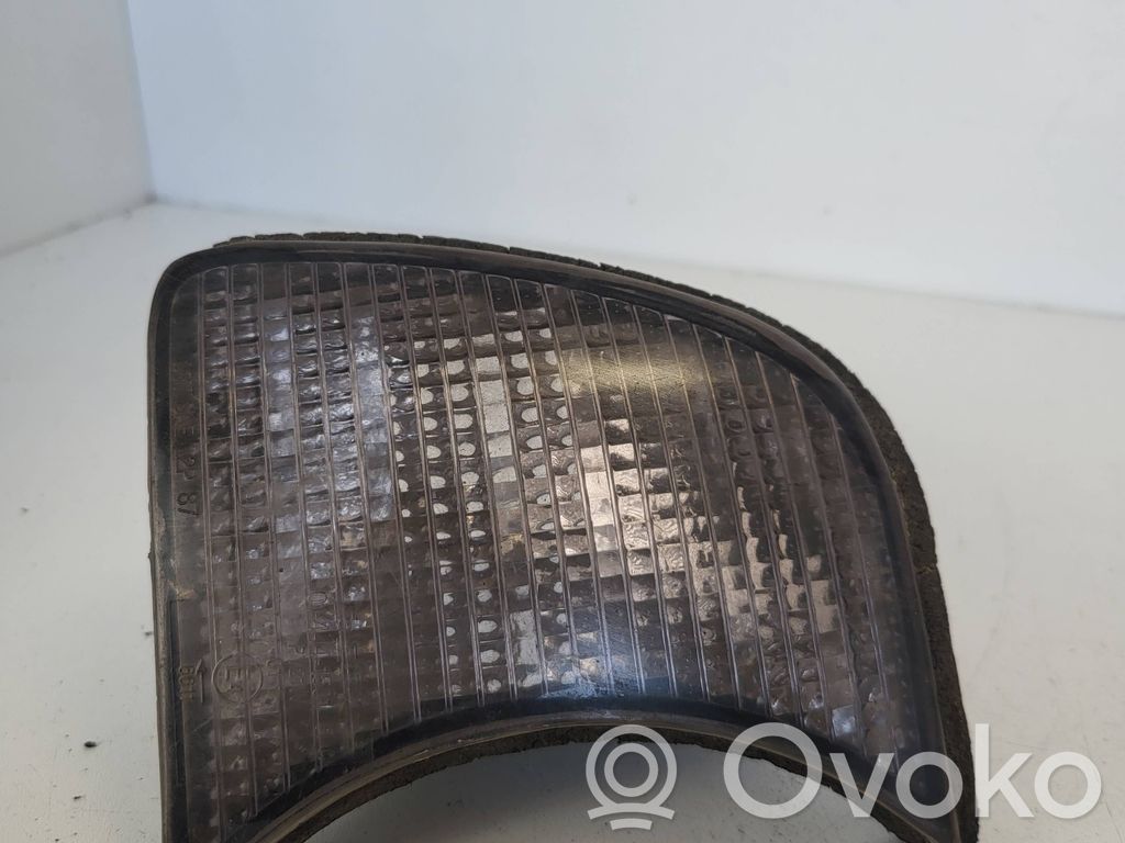 Etusuuntavilkku   084441501