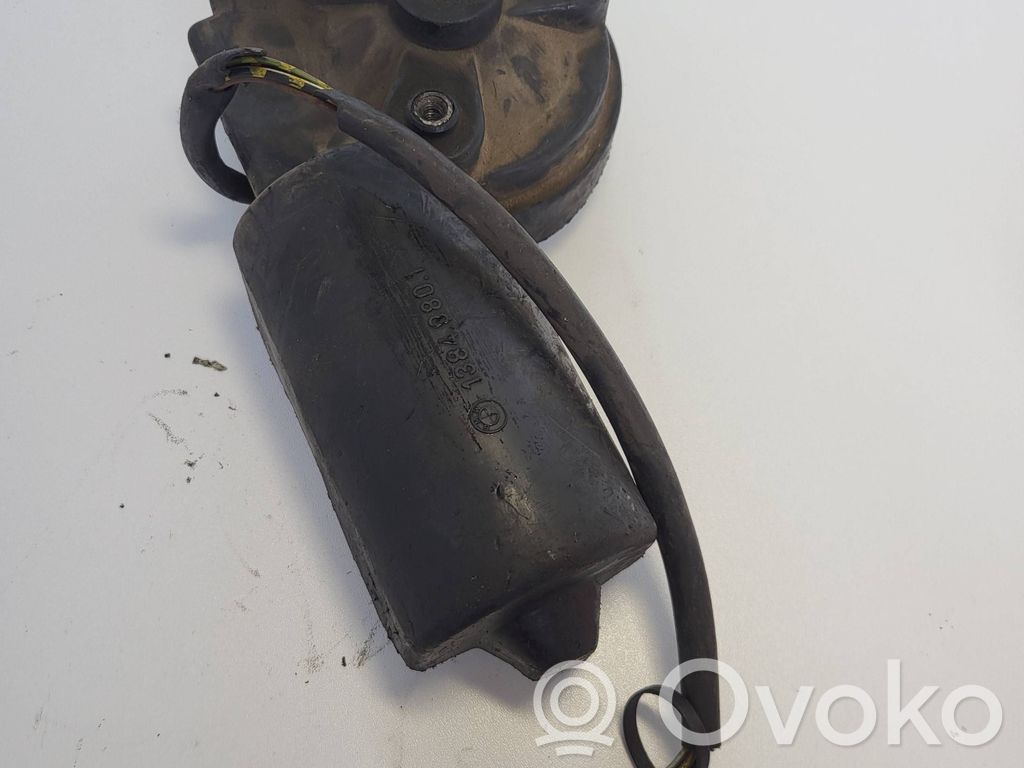 BMW 5 E39 Valytuvų varikliukas 