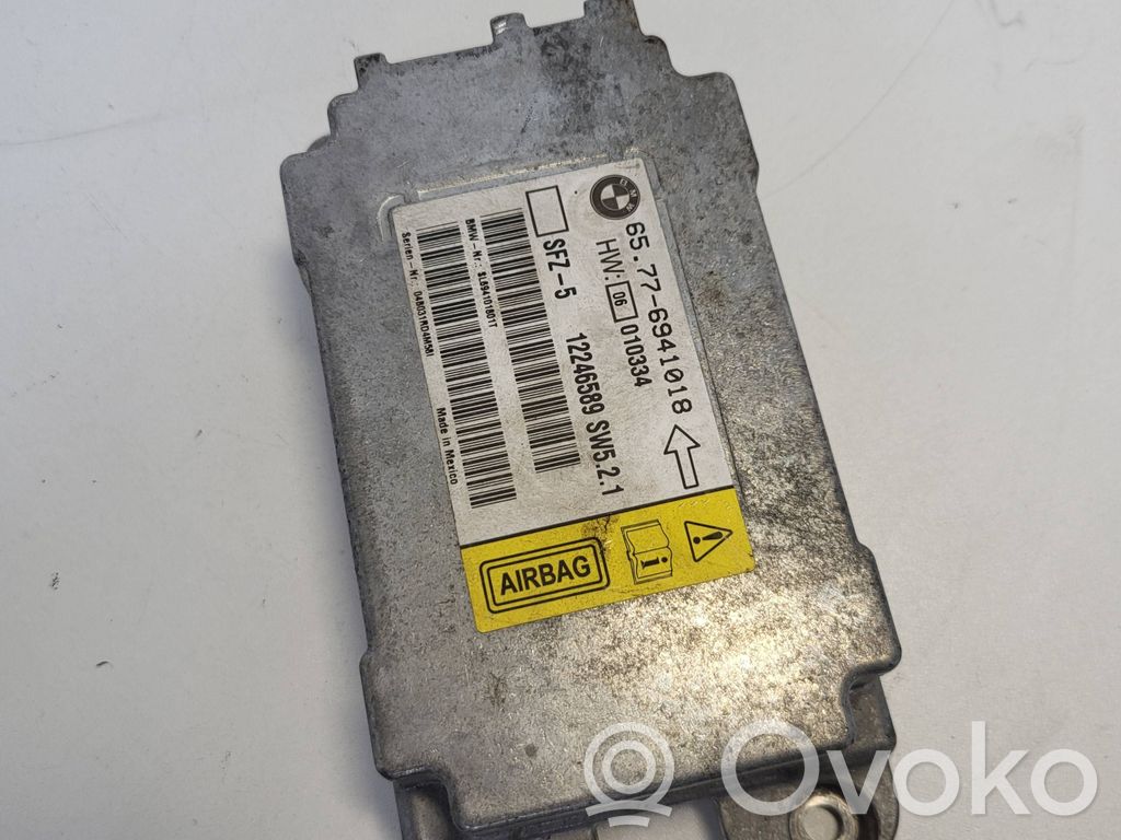 Turvatyynyn ohjainlaite/moduuli   65776941018