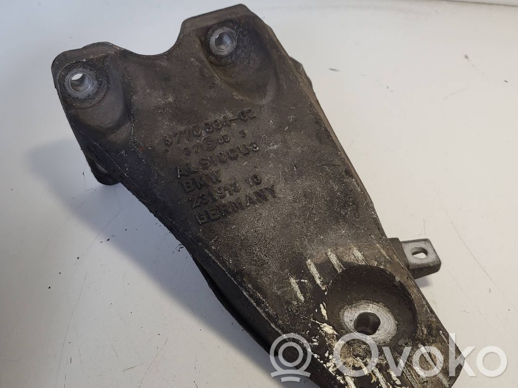 Halterung Lager Motor   6770634