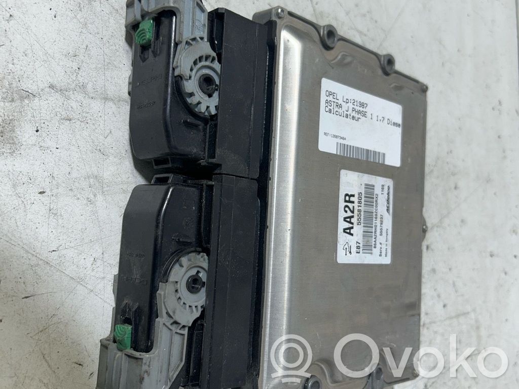 Opel Astra J Engine control unit/module 