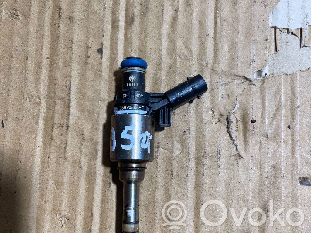 Volkswagen PASSAT B6 Inyector de combustible 