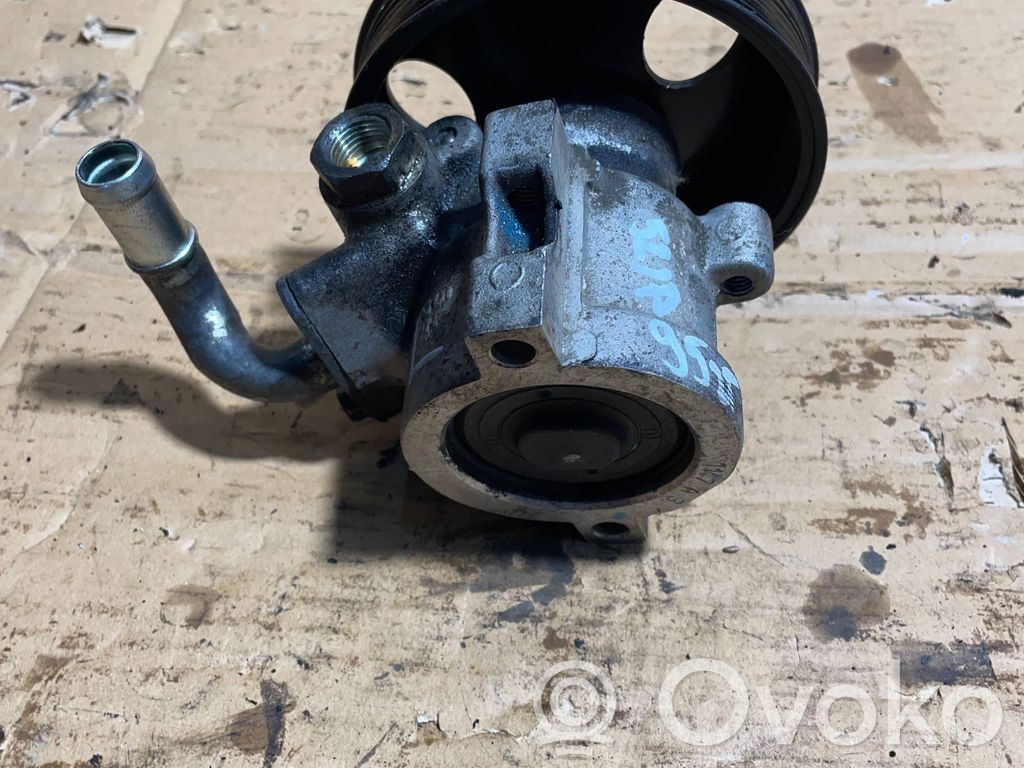 Chevrolet Captiva Ohjaustehostimen pumppu 
