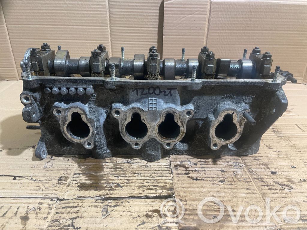 Volkswagen Touran I Engine head 