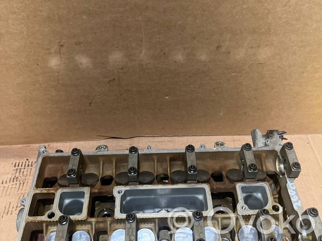 Volvo S40 Engine head 