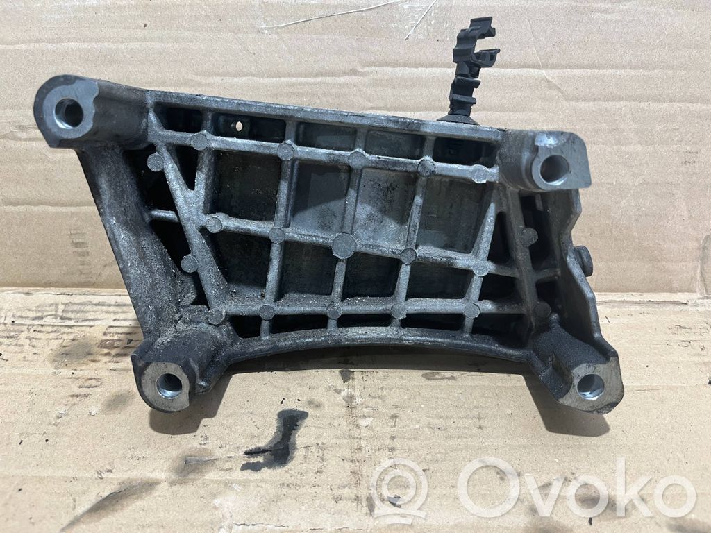 Fiat Fiorino Engine mount bracket 