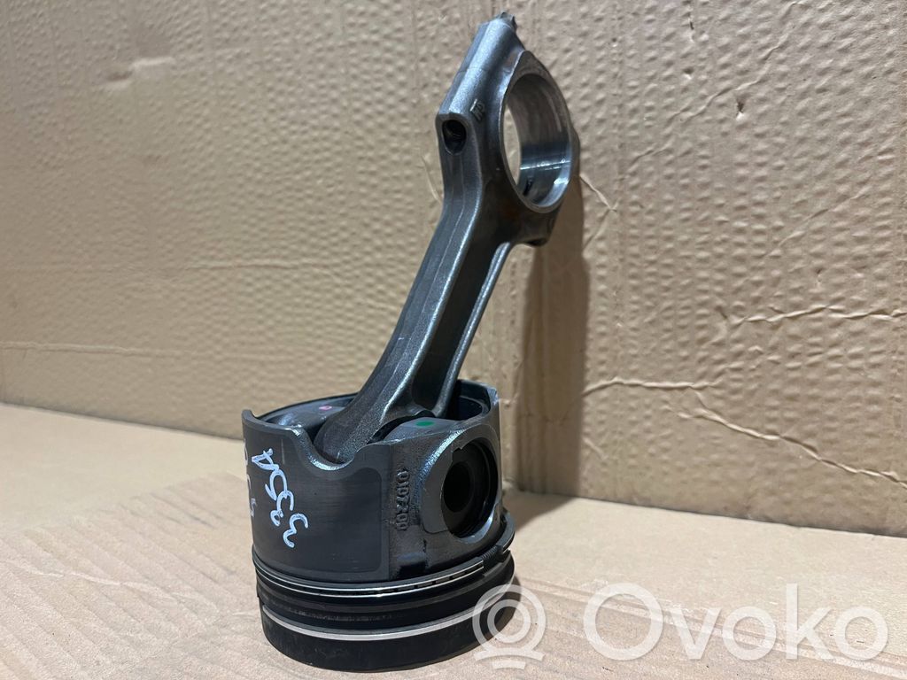 Opel Astra G Piston avec bielle 