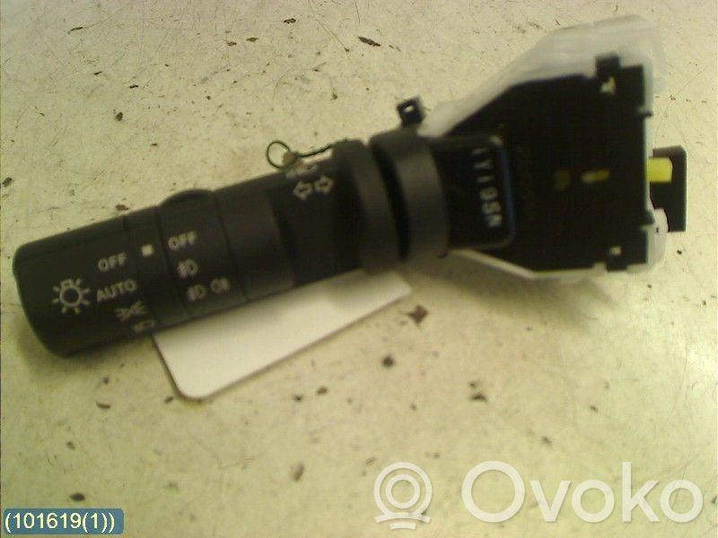 Nissan Qashqai+2 Indicator stalk 
