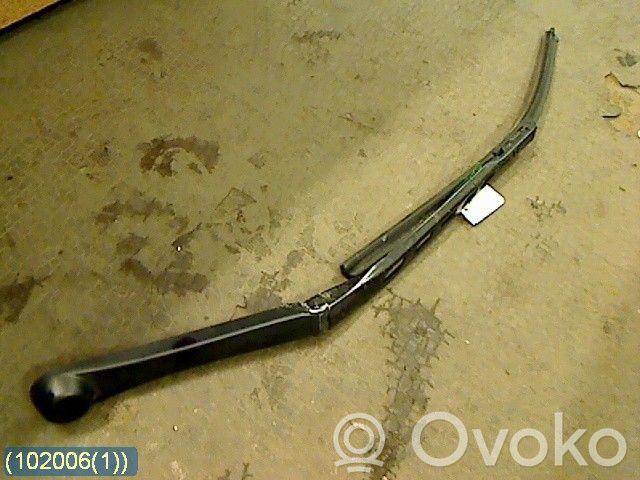 BMW 5 E60 E61 Front wiper blade arm 