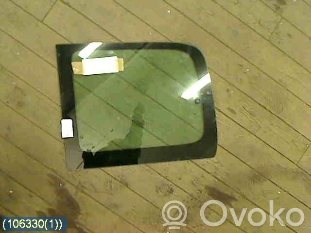 Rear side window   8569W5