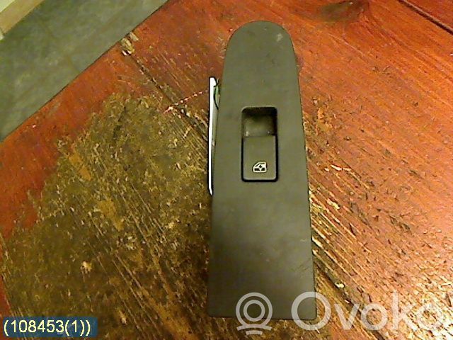 Electric window control switch   09148012,53239706