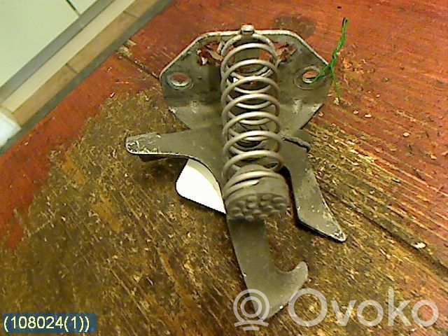 Engine bonnet/hood lock/latch loop/hook