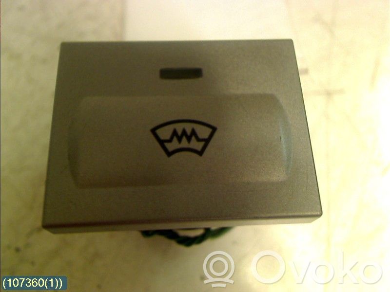 Ford Focus Electric window control switch 