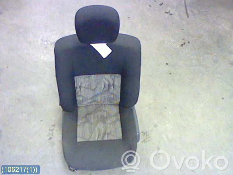 Dacia Sandero Fahrersitz 