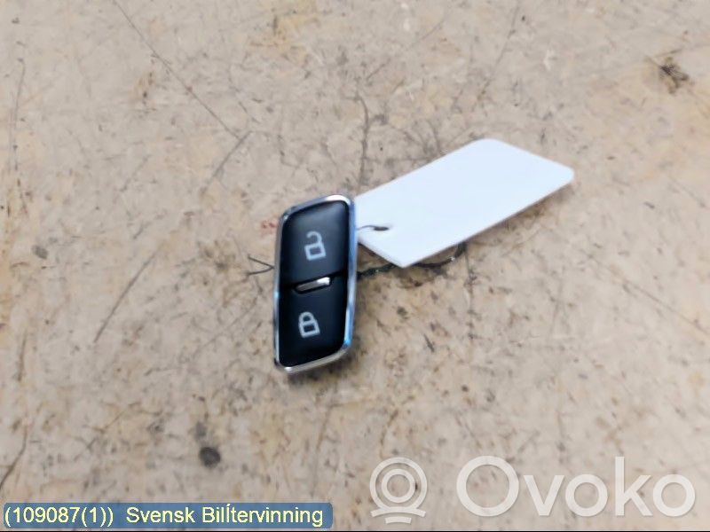 Ford Kuga II Central locking switch button 