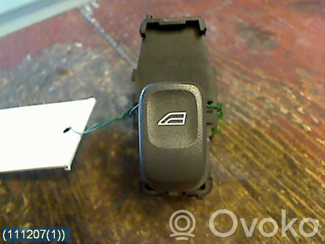 Electric window control switch   9472275,02W452ALPS