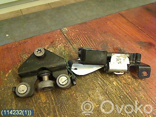 Opel Combo C Front door lower hinge 