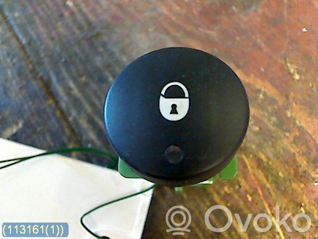 Citroen Berlingo Central locking switch button 