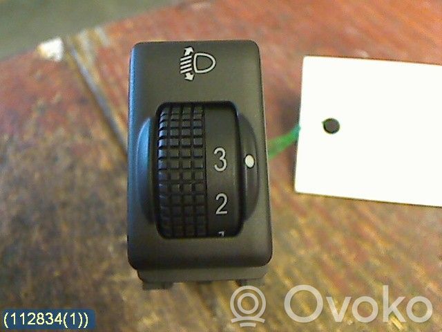 Nissan Note (E11) Panel lighting control switch 