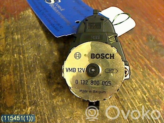 BMW 8 E31 Actuator/motor clapetă debit aer A/C 