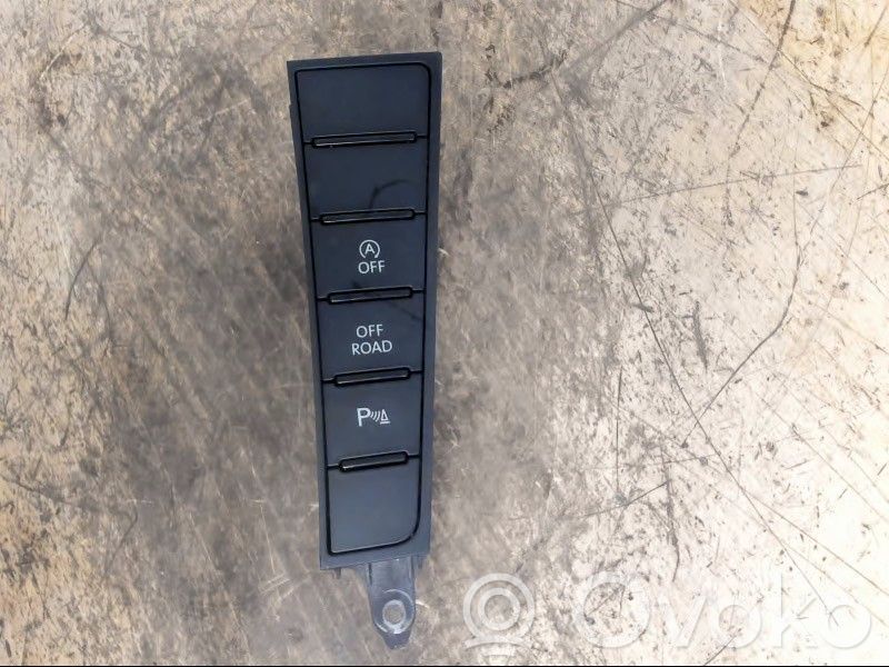 Volkswagen PASSAT B7 Interruptor del sensor de aparcamiento (PDC) 