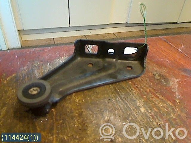 Opel Combo C Rear door upper hinge 